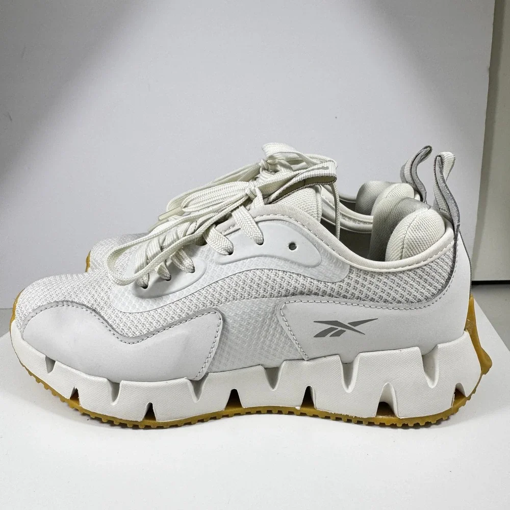 Reebok Zig Dynamica 4 Sneakers Womens Size 7 White Gum Zigzag Sole Running Shoes